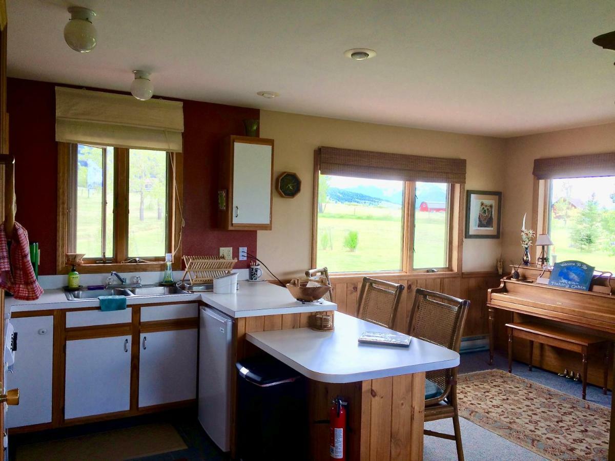 Pine Creek Cabin Livingston Montana Exterior photo